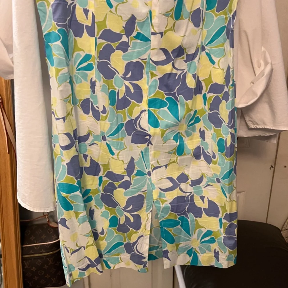 SOLD - Picture 2 of 7